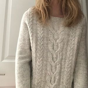 Tommy Hilfiger light grey sweater